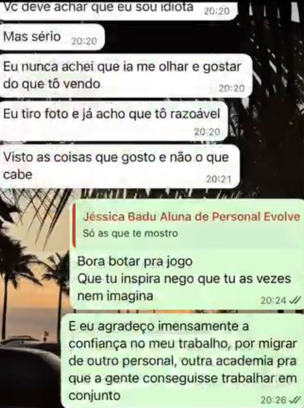 Depoimento da Jessica: passou a gostar do que vê no espelho e a vestir o que gosta